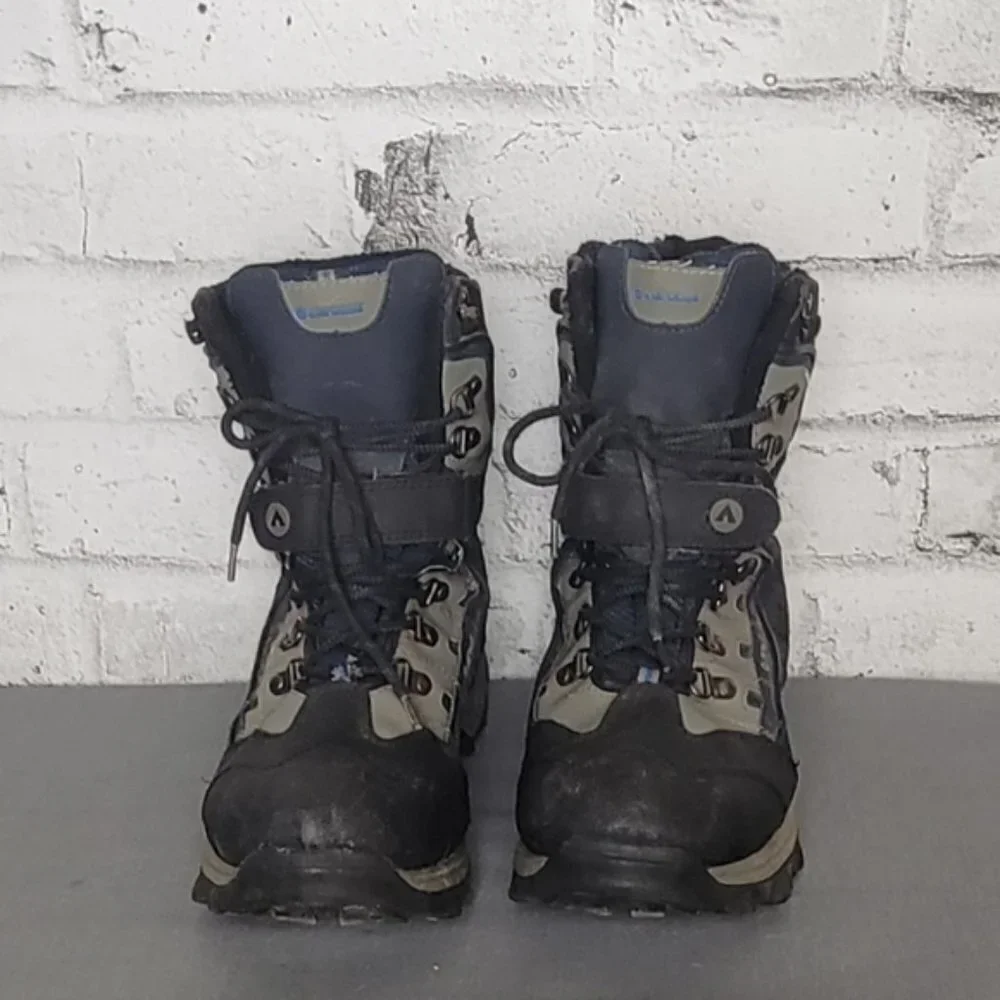 Airwalk Thermolite Men’s Winter Hiking Boots Size 8 Waterproof Traction